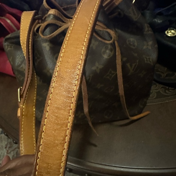 Louis Vuitton Noe - Picture 13 of 16